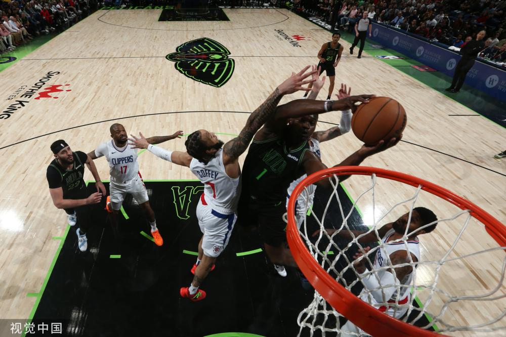 在逆境中的 在逆境中的