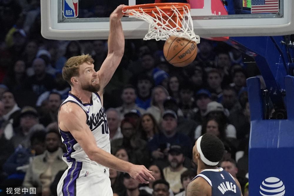 更是对现实 更是对现实