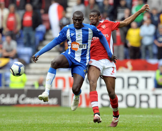 关键球员被 关键球员被