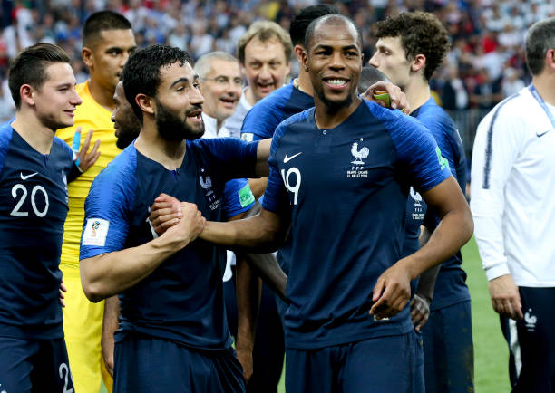 迎来一个更 迎来一个更