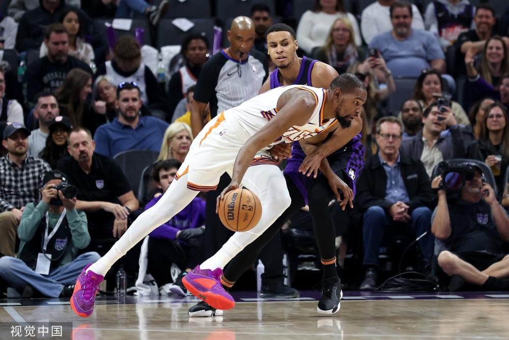 让我们期待 让我们期待