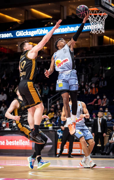 时刻保持场 时刻保持场