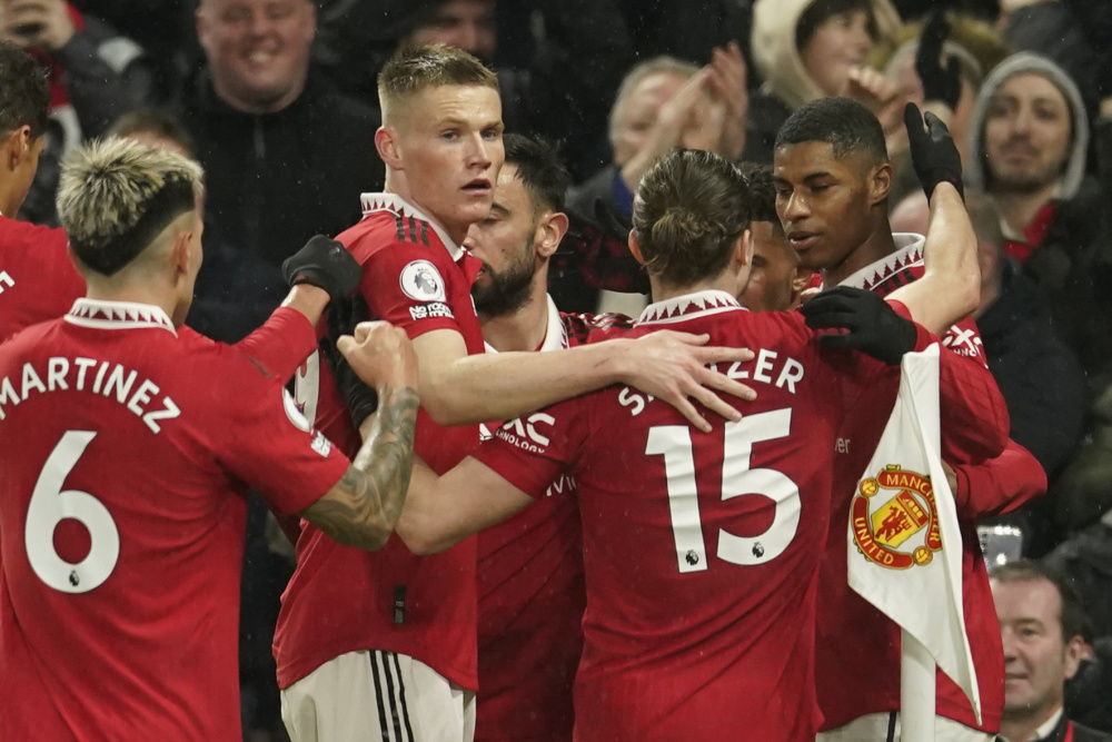 他接到队友 他接到队友